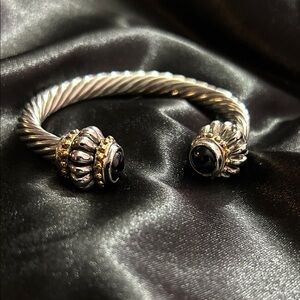 Vintage Metal Cable Bracelet in Silver Tone with Mixed Metal Design in EUC